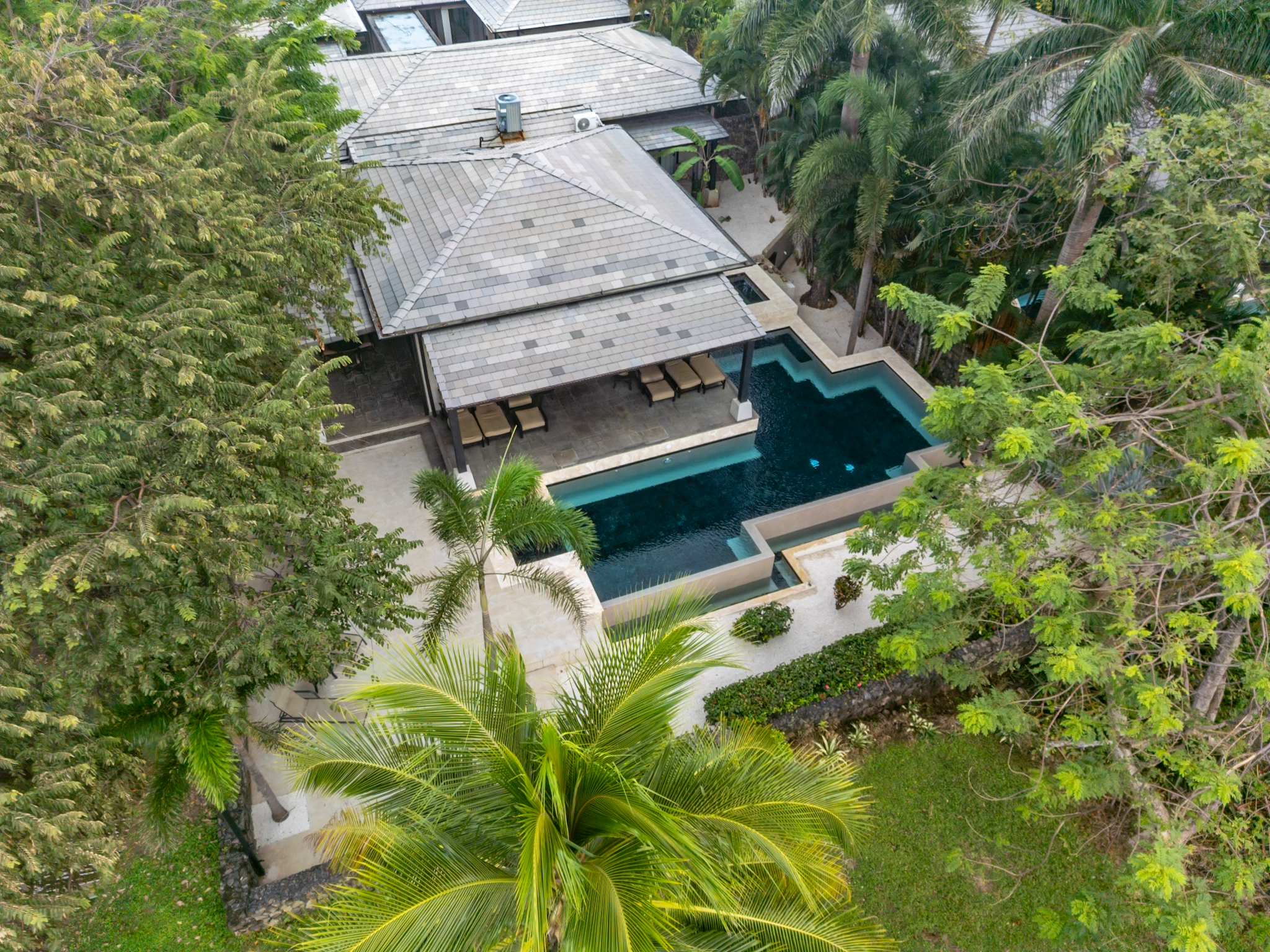 Casa Fuente – Beachfront Luxury Villa