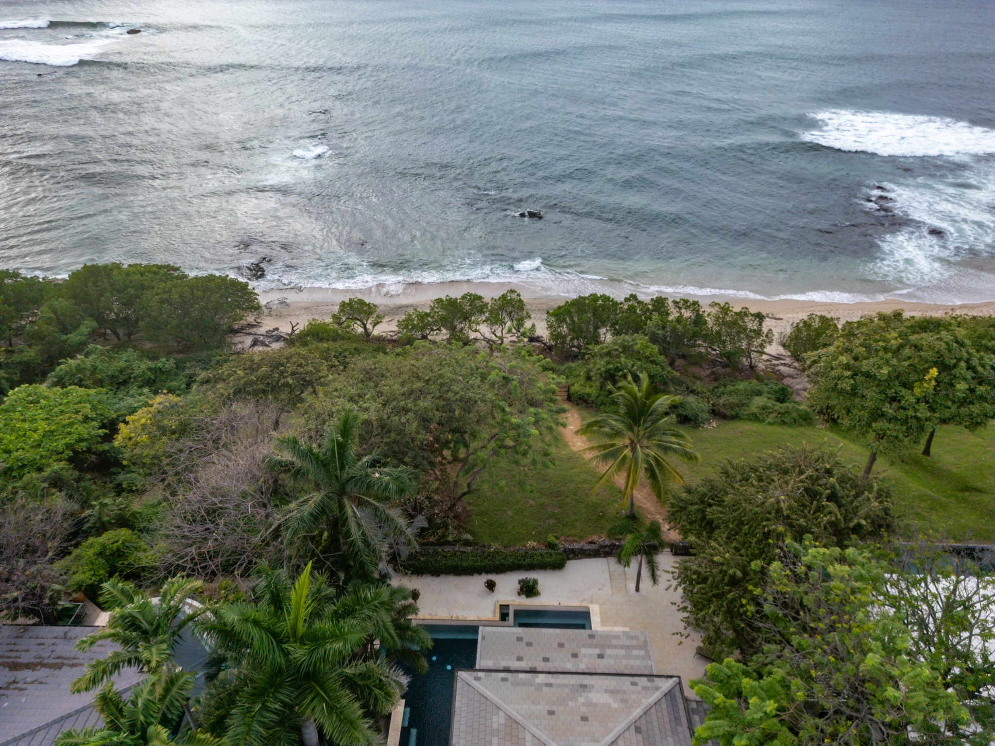 Casa Fuente – Beachfront Luxury Villa
