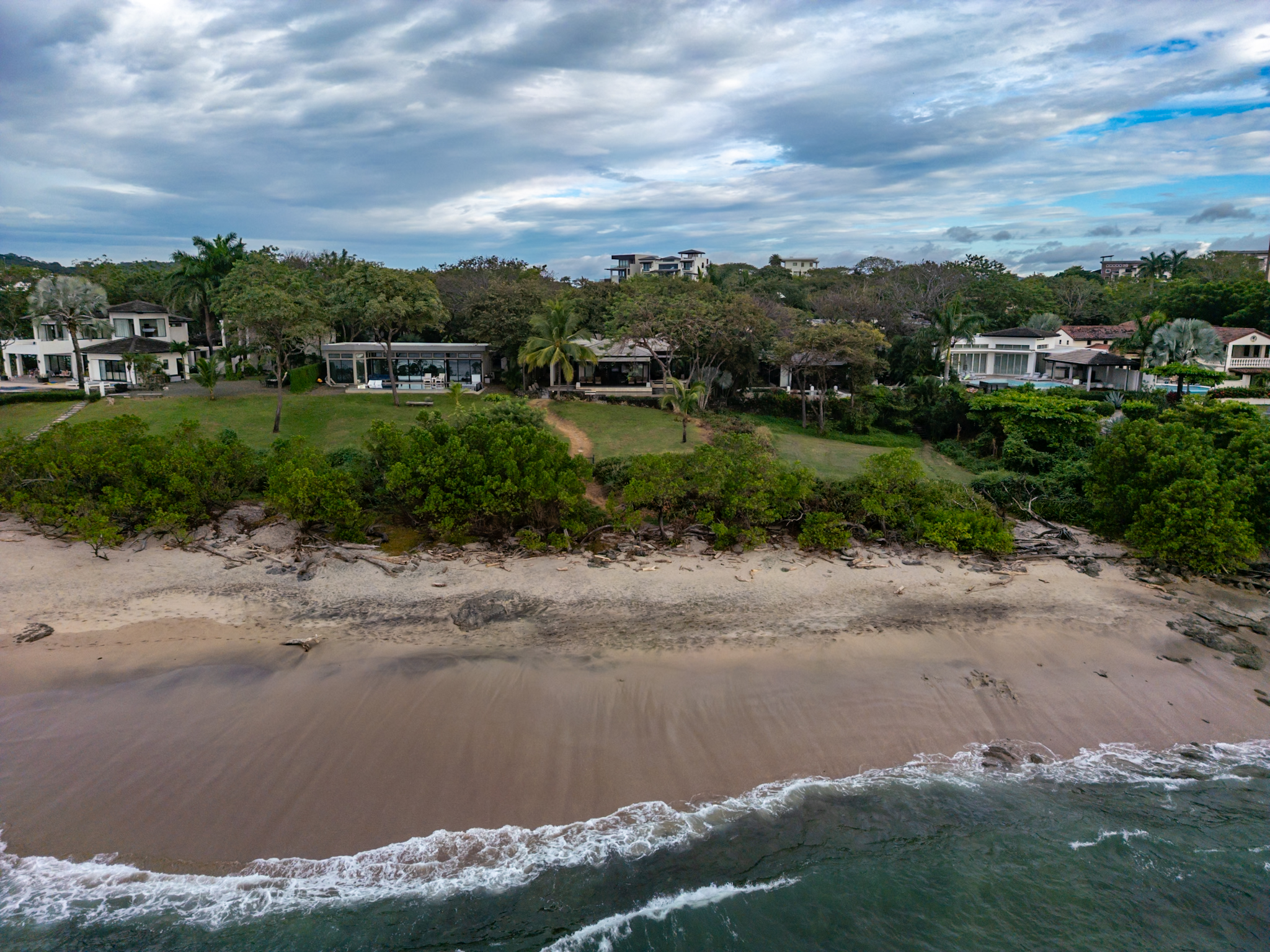 Casa Fuente – Beachfront Luxury Villa