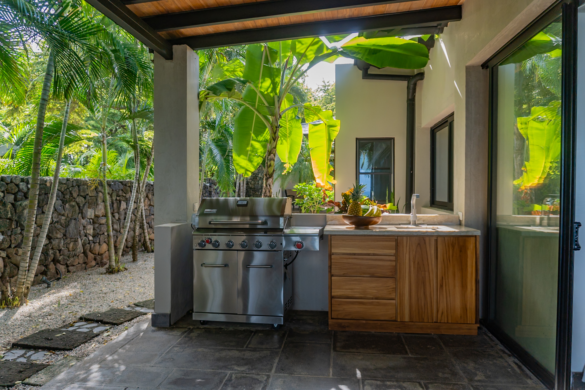 Casa Fuente – Beachfront Luxury Villa