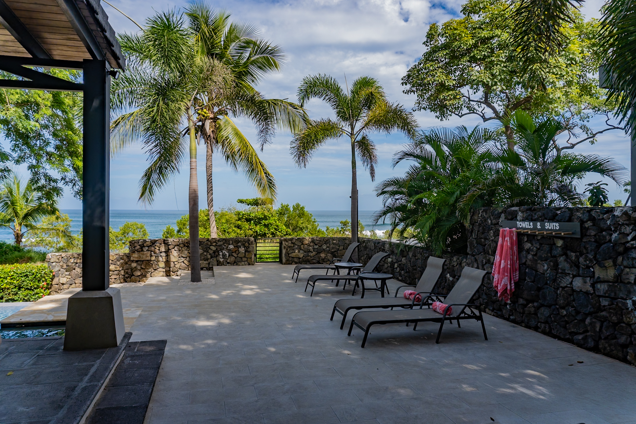 Casa Fuente – Beachfront Luxury Villa