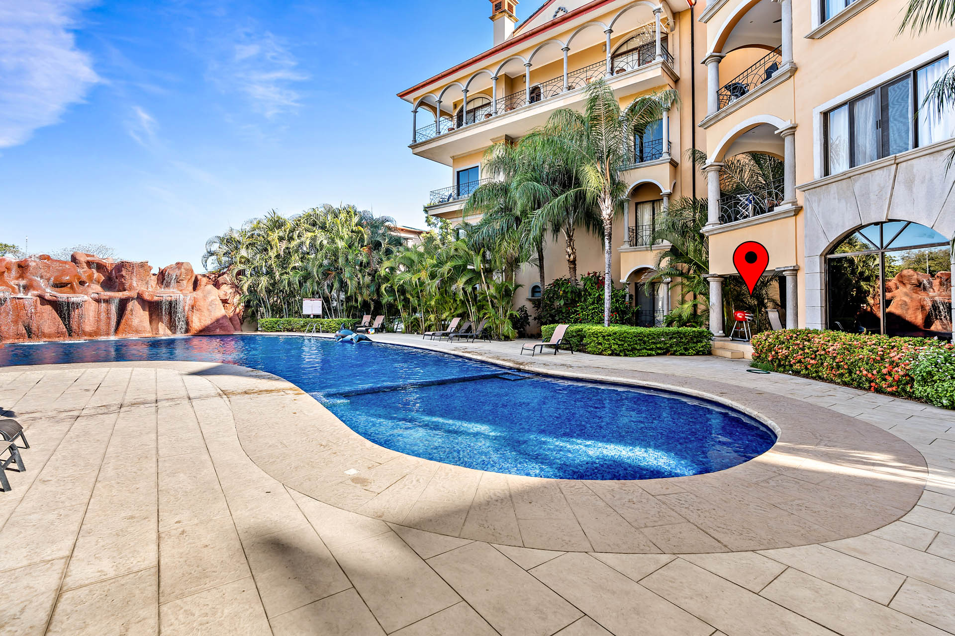 Poolside Sunrise Condo, Downtown Tamarindo
